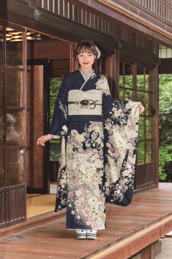 豪華　振袖フルセット　新品長襦袢　オフホワイト　❤︎キラキラレインボー❤︎ SOUBIEN 帯揚げ レース 着物 カジュアル 浴衣 オフホワイト
